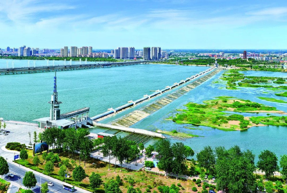 設(shè)計(jì)及施工的臨沂小埠東橡膠壩工程