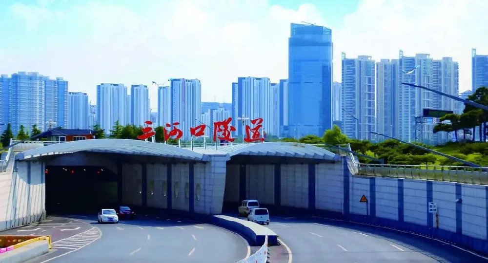 施工的臨沂三河口隧道工程